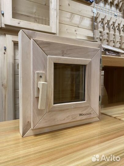 Деревянные окна для бани форточка из дерева