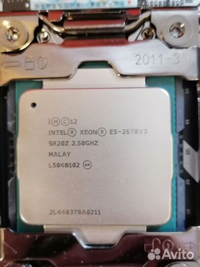 Huananzhi X99-8M-T + Xeon e5 2678 v3 + 8Gb (обмен)