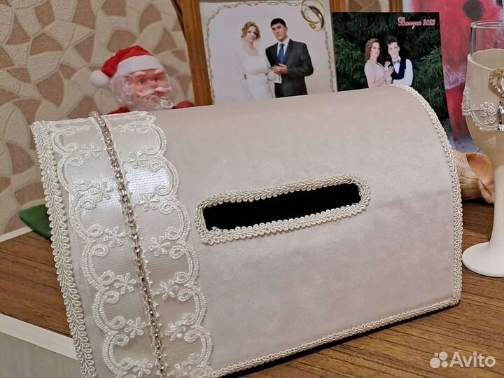 Сундучок для сбора денег на свадьбу