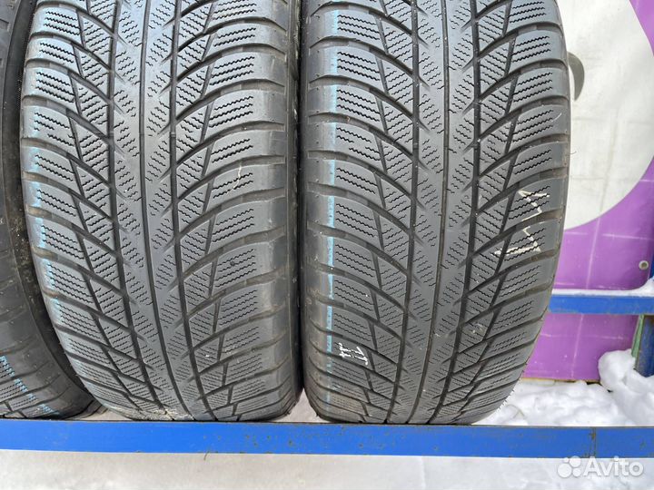 Bridgestone Blizzak LM-001 225/55 R17