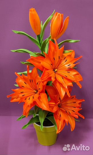 Светильник лилия