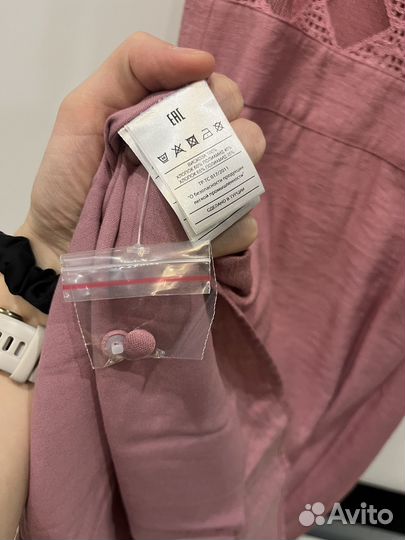 Платье на пуговицах xs