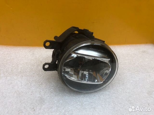 Птф левый Toyota Land Cruiser 200 2015-2021