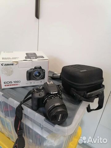 Зеркальный фотоаппарат canon 100d