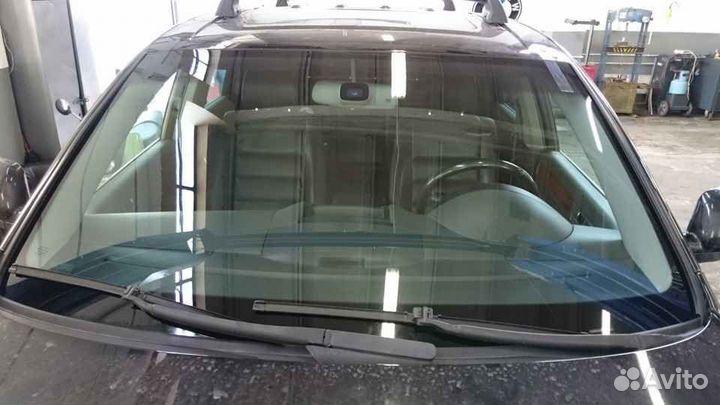 Стекло Заднее на Киа Сид 2012-18 (Универcaл)