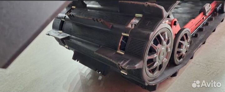 Снегоход Snowcross 1000 SWT 600mm LCD 10.25 черный