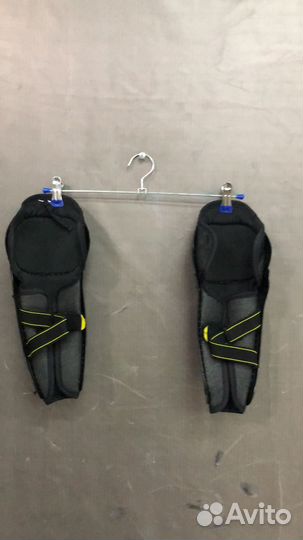 Щитки CCM Tacks 9550 размер 10