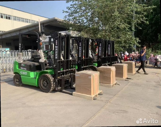 Вилочный погрузчик EP Equipment EFL252, 2024