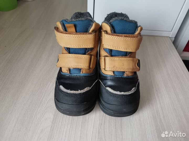 Ботинки демисезонные 24 р
