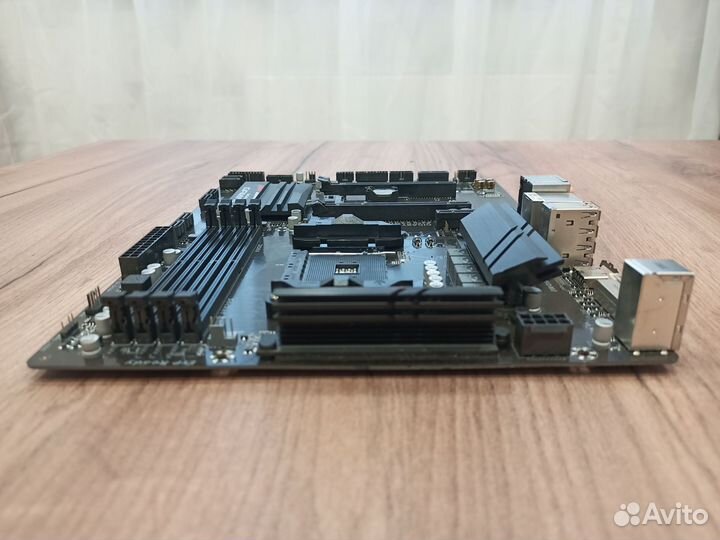 Материнская плата Gigabyte B450 Gaming X