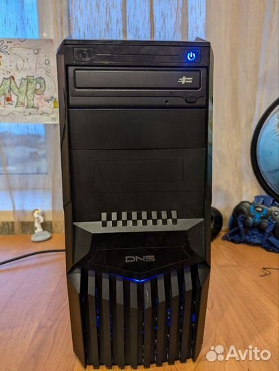 Компьютер с монитором