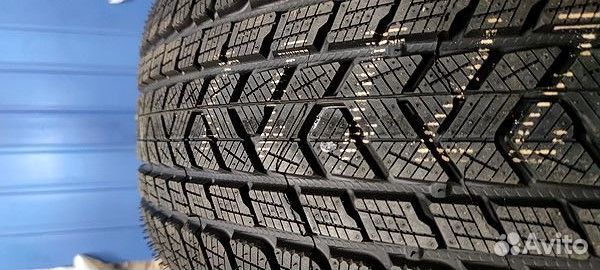 Pirelli Scorpion Winter 215/60 R17 100V