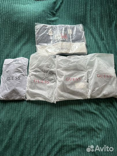 Сумка Guess