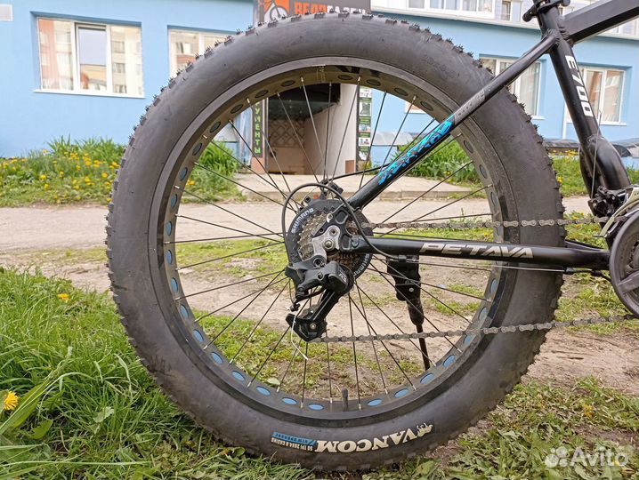 Велосипед фэтбайк алюминиевый 26