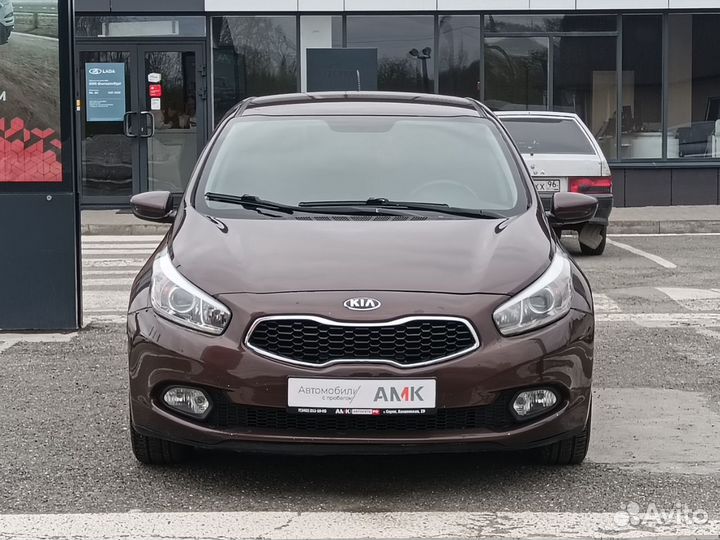 Kia Ceed 1.6 AT, 2013, 121 205 км