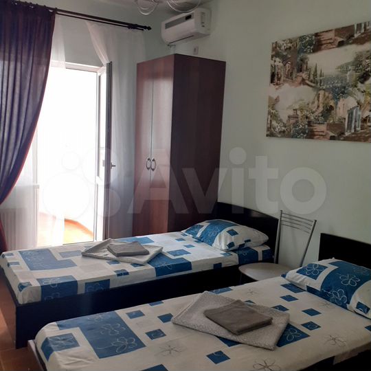 Комната 18 м² в 7-к., 2/2 эт.