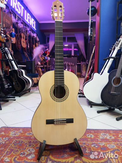 Гитара Yamaha C40 новая