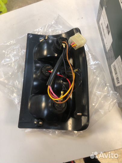 Фонарь задний левый УАЗ patriot