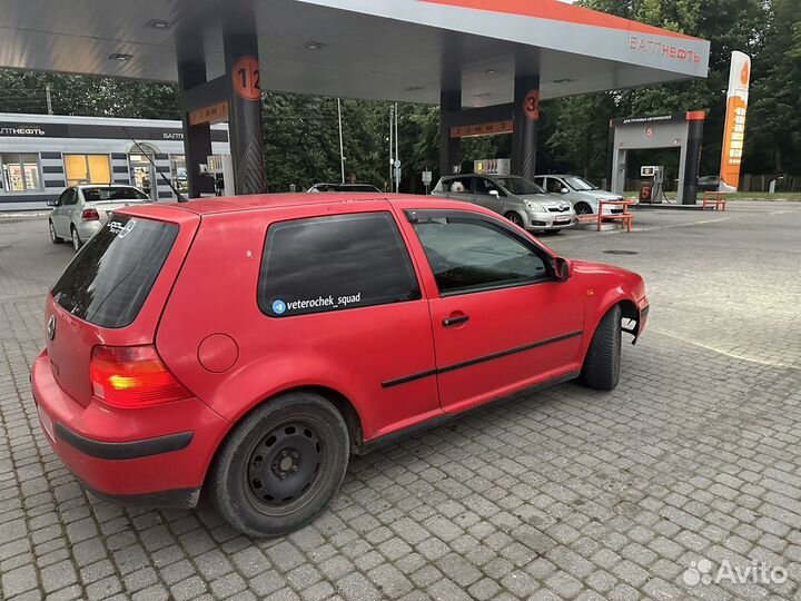 Volkswagen Golf 1.6 МТ, 1998, 227 500 км