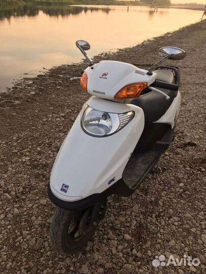Honda Spacy 100 скутер 4т