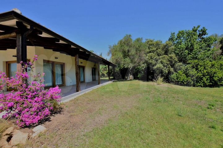 Дом 300 м² на участке 2000 м² (Италия)