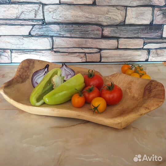 Деревянное блюдо для подачи