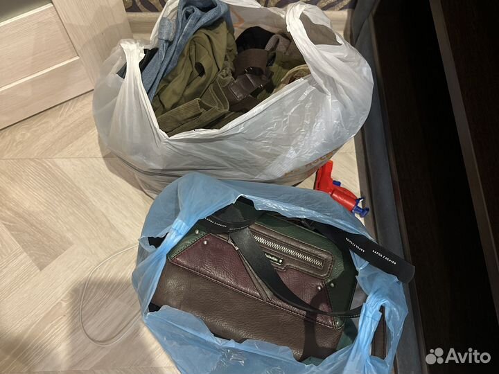 2 пакета вещей