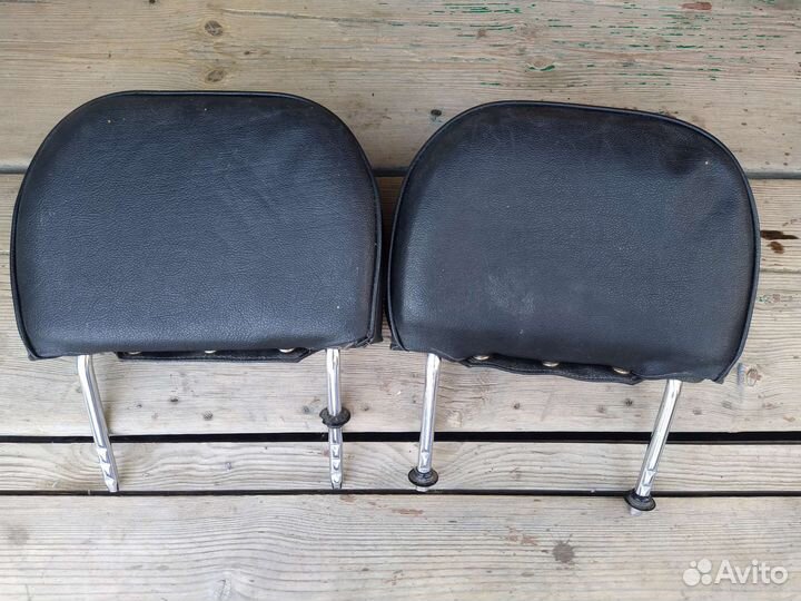 Подголовники на автомобильное сидение