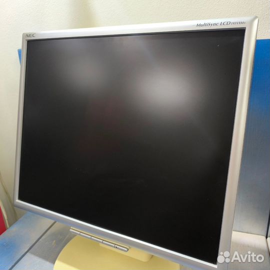Монитор NEC MultiSync LCD195VXM+, 1280x1024, 76 Гц