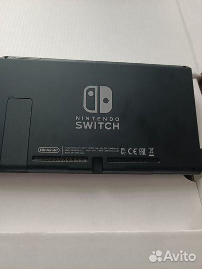 Продам Nintendo switch