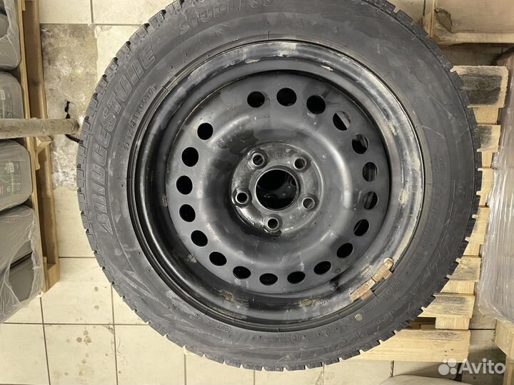 Bridgestone Blizzak Revo GZ 205/55 R16