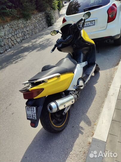 Yamaha tmax