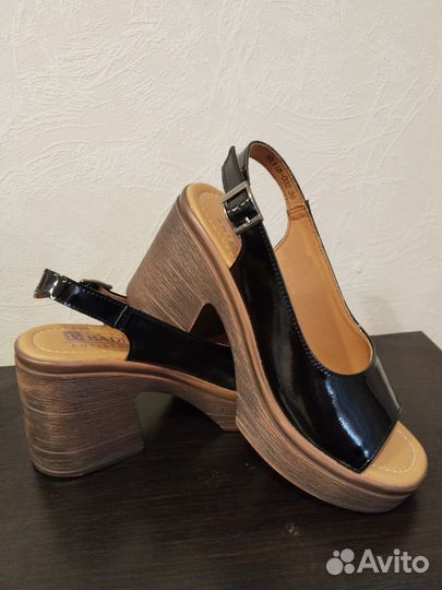 Босоножки женские 36 размер