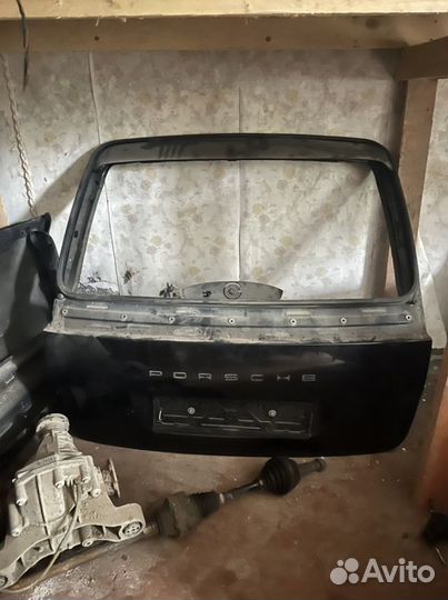 Крышка багажника porsche cayenne 955 957 черный