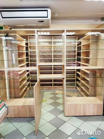 Витрины для табака и сигарет