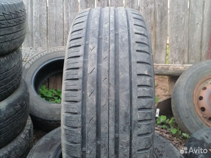 Nokian Tyres Hakka H 235/65 R17