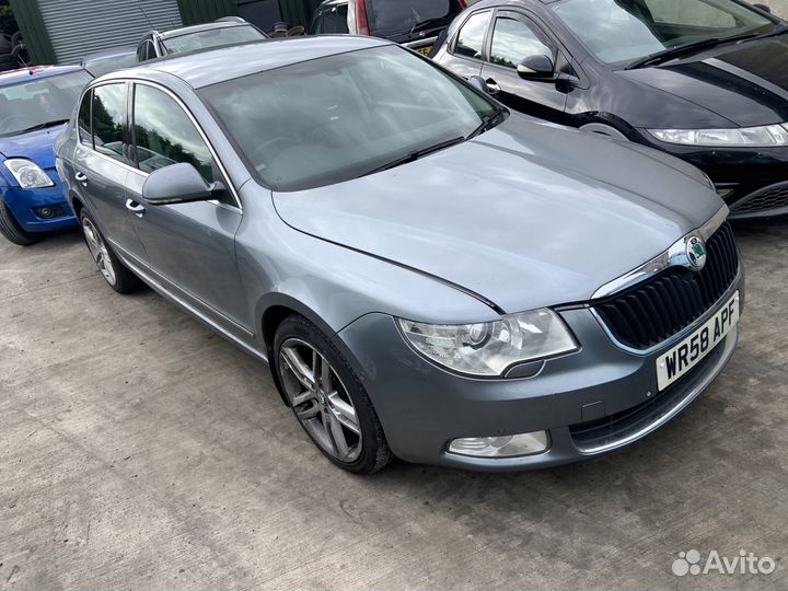 Блок управления Bluetooth skoda superb 2