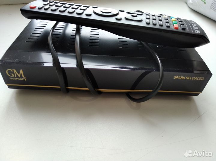 Спутниковый ресивер GI 8120