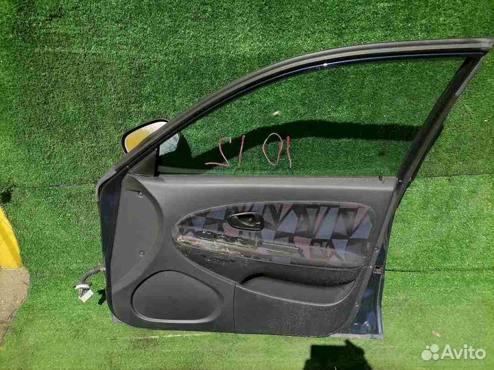 Дверь передняя правая Mitsubishi Carisma DA2A