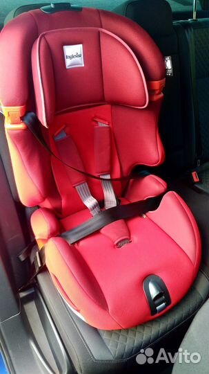 Автомобильное детское кресло от 9 до 36 кг