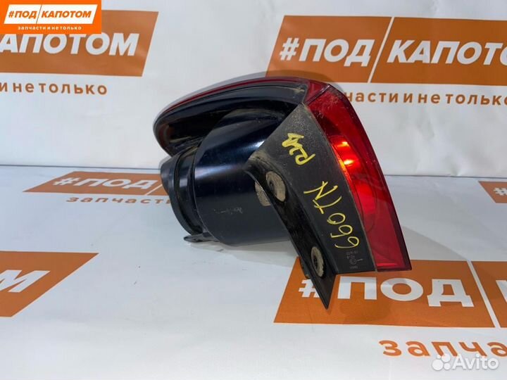 Фонарь задний правый Volkswagen Tiguan 2010