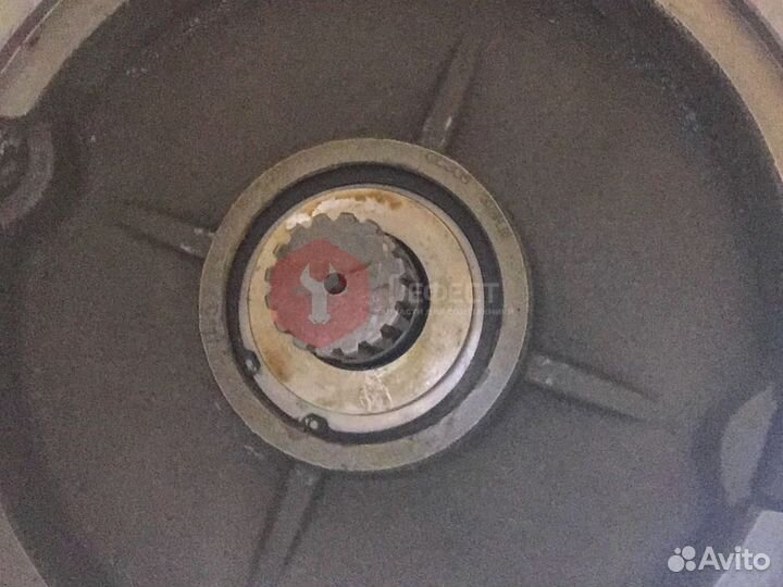 Гидромотор поворота Hyundai R380-9SH 31NA-10170
