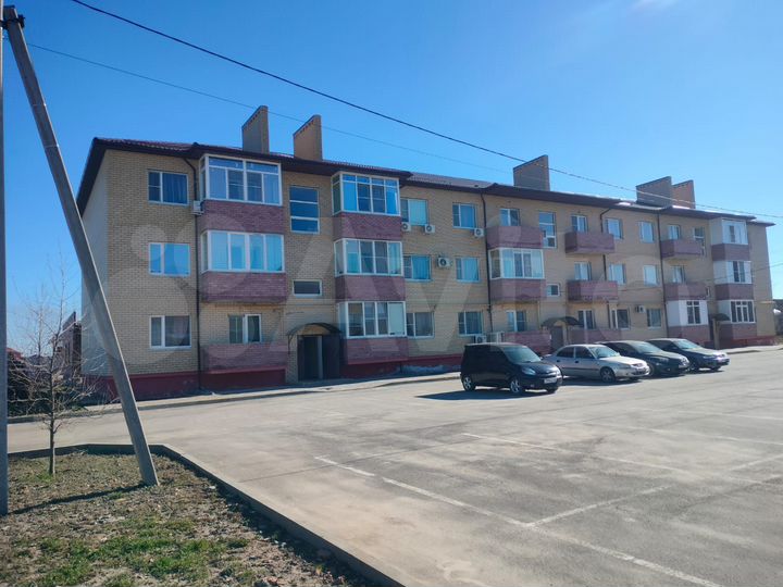 2-к. квартира, 53,8 м², 1/3 эт.