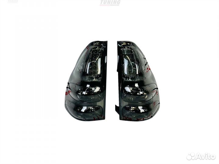 Стоп - сигналы Toyota Land Cruiser Prado 120 V7023