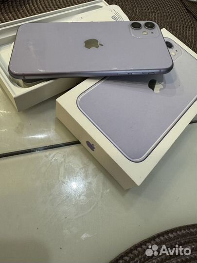 iPhone 11, 64 ГБ