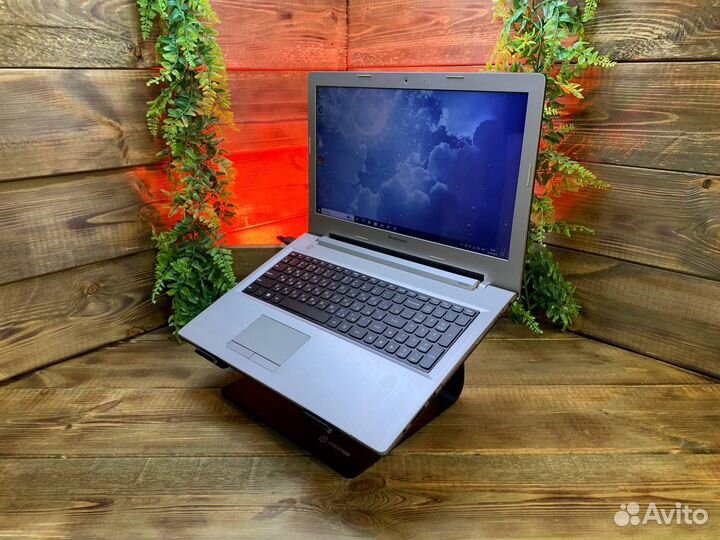 Ноутбук Lenovo Core i3/RAM8gb/SSD 512gb