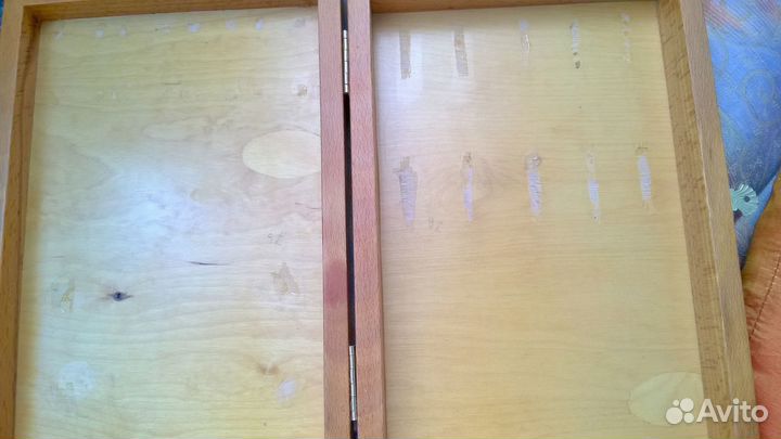 Коробка с крышкой на замочке, шкатулка