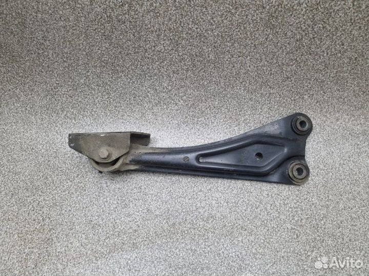 Рычаг задний левый Geely Atlas 2.4 4G24 AT 2020
