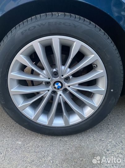 Новая резина Pirelli 245/45R18 на ориг дисках BMW