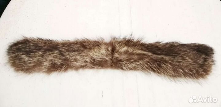 Меховой воротник енот